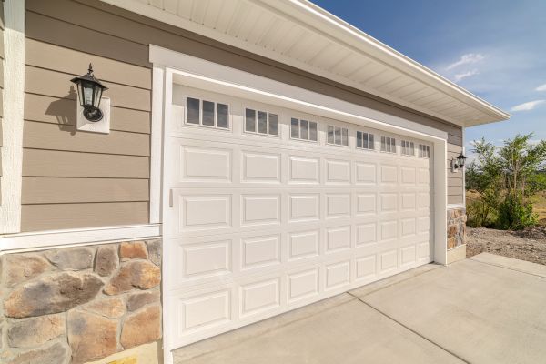 Cost of Garage Siding Repair in Rockville