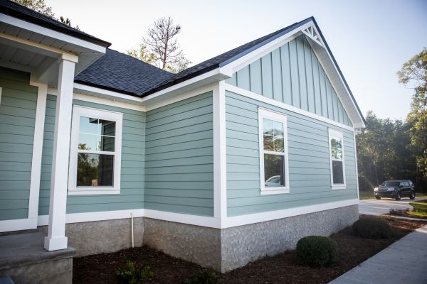 Cost of Board Siding Repair in Rockville